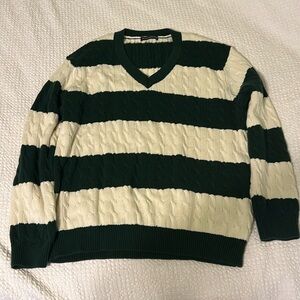 Brandy Melville v-neck cable knit oversized green and white sweater